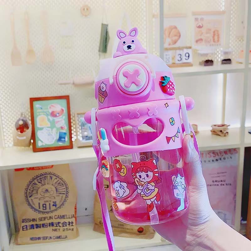 BABYDISE Cartoon Straw Bottle