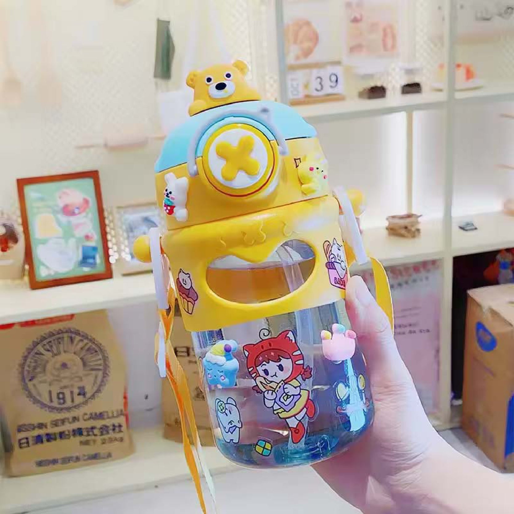 BABYDISE Cartoon Straw Bottle