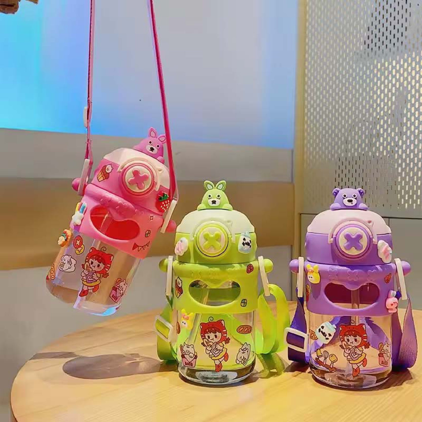BABYDISE Cartoon Straw Bottle